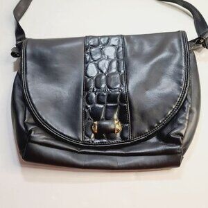 Vintage 90s Y2K Black Vegan Leather Croc Embossed Shoulder Bag